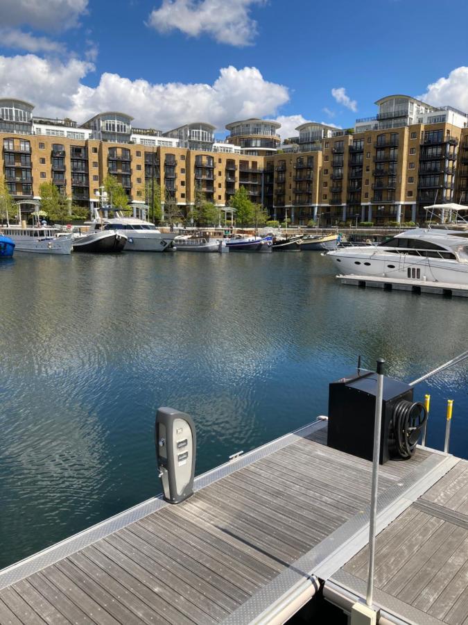 Entire Boat At St Katherine Docks 2 Available Select Using Room Options London Exterior foto
